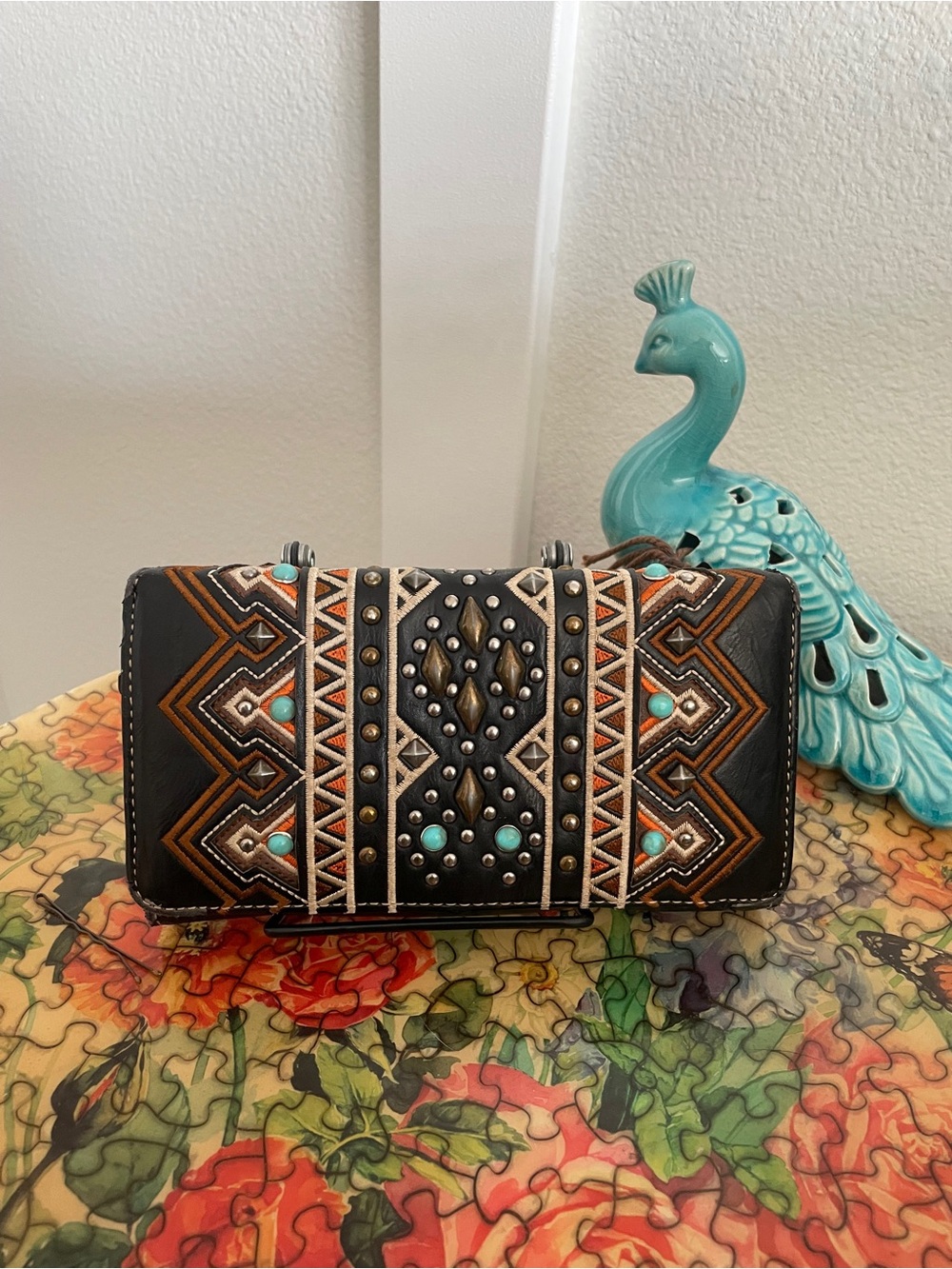 Montana West embellished Aztec southwest tote bag and wallet set. Brown / Black - Picture 4 of 16